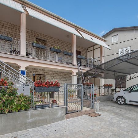 Apartmenst Saban 1709 Murine Экстерьер фото