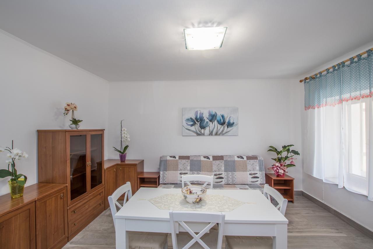 Apartmenst Saban 1709 Murine Экстерьер фото